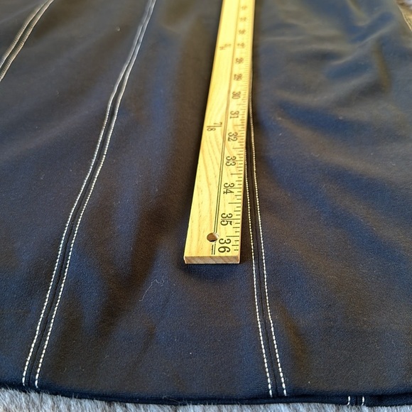 Ann Taylor Factory Navy white thread stretchy sleeveless zip-back size 8 - Picture 8 of 9